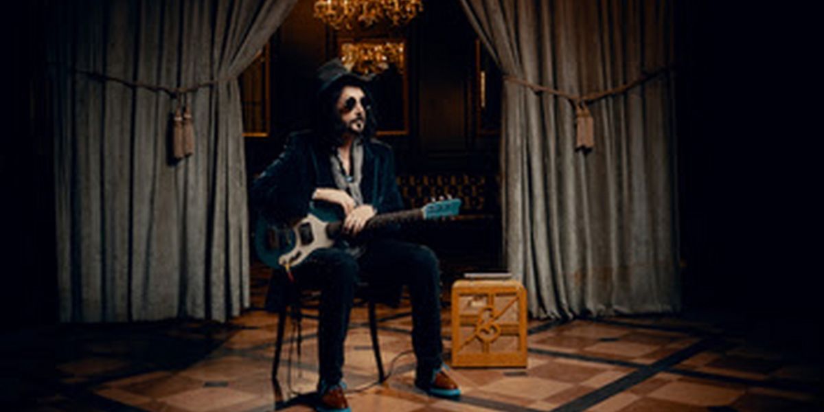 Mike Campbell & The Dirty Knobs Join Lucinda Williams on 'Alone and Together: Come Hell or High Water' Tour