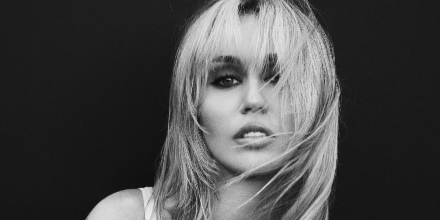 Miley to Release New Album BASS PERSUADES, Play Hollywood Bowl