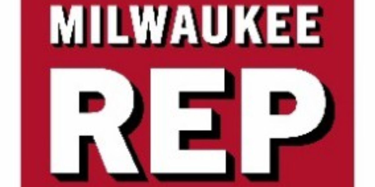 Milwaukee Rep Partners with Community Advocates for A CHRISTMAS CAROL Families Program