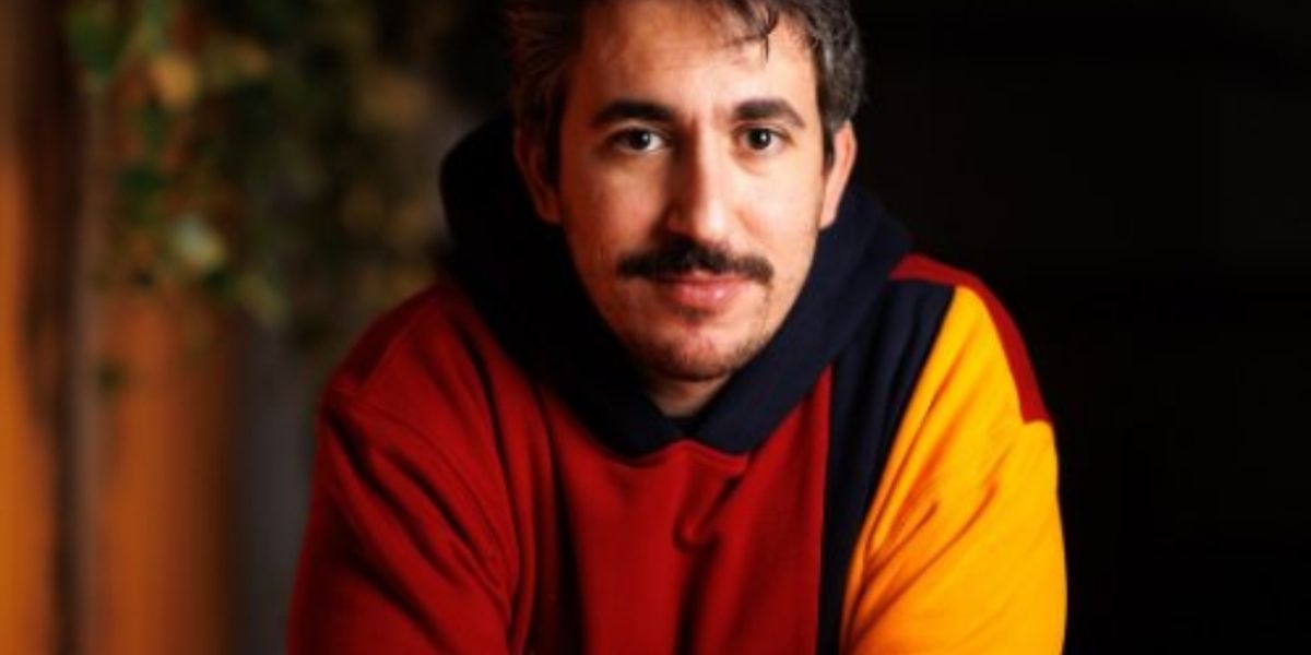 Mohanad Elshieky Comes To The Den Theatre