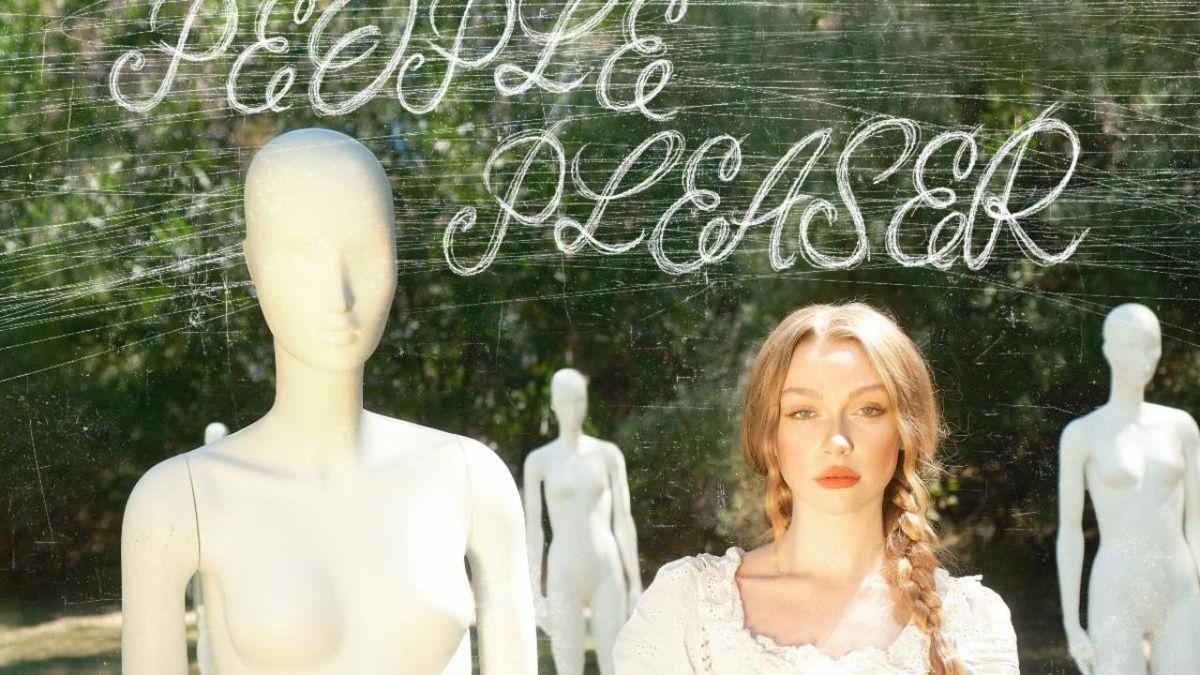 Mollie Elizabeth to Release PEOPLE PLEASER EP, Tour Starts Nov. 3