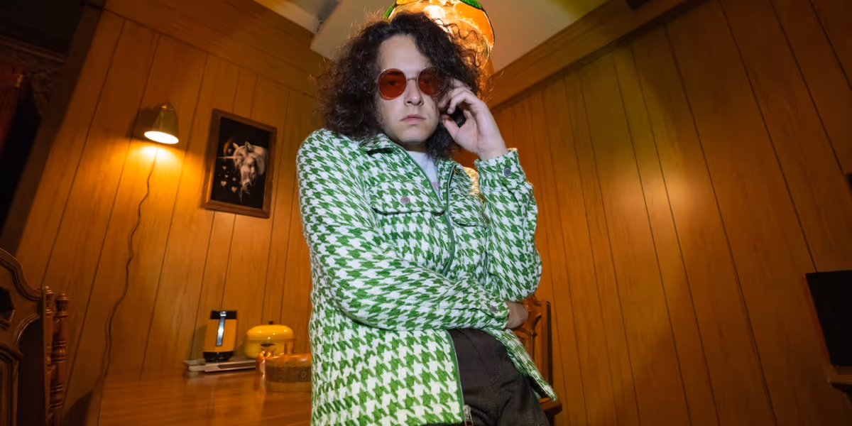 Moon Walker Shares Third LP 'Apocalypticism'