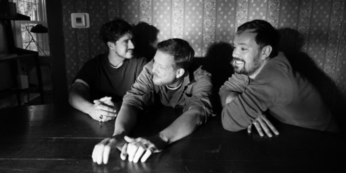Mumford & Sons Set Intimate Global Club Tour