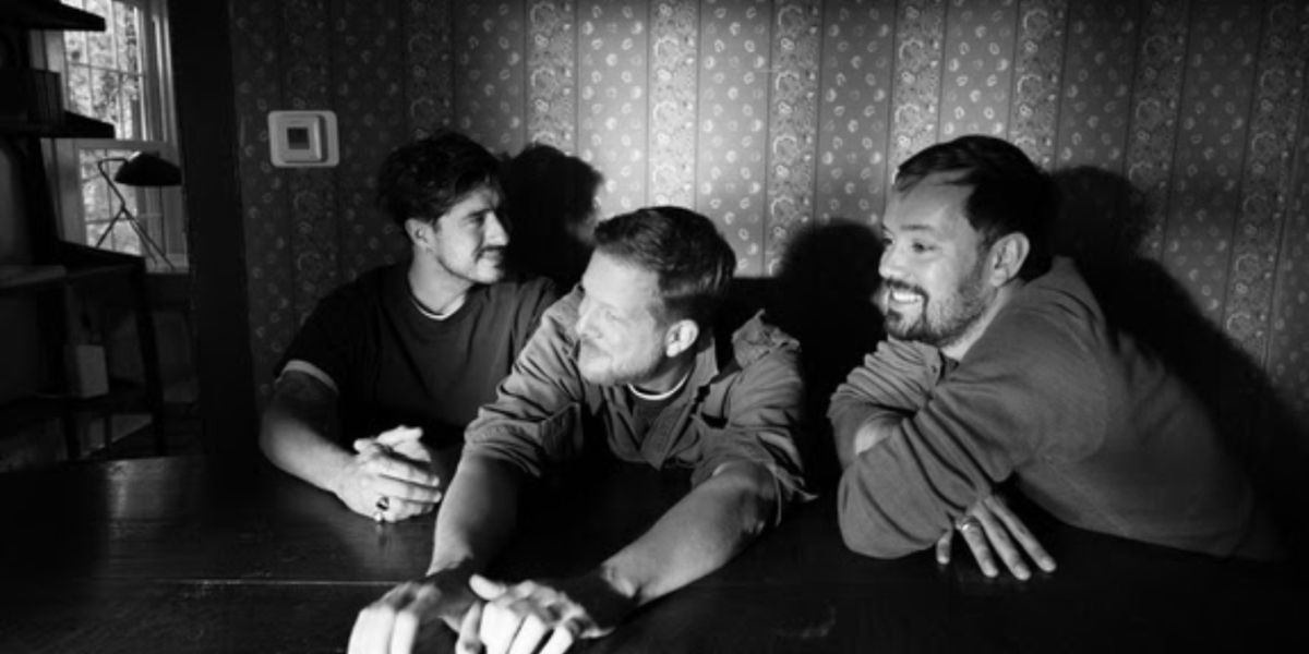Mumford & Sons Share New Album's Opening Track 'Malibu'