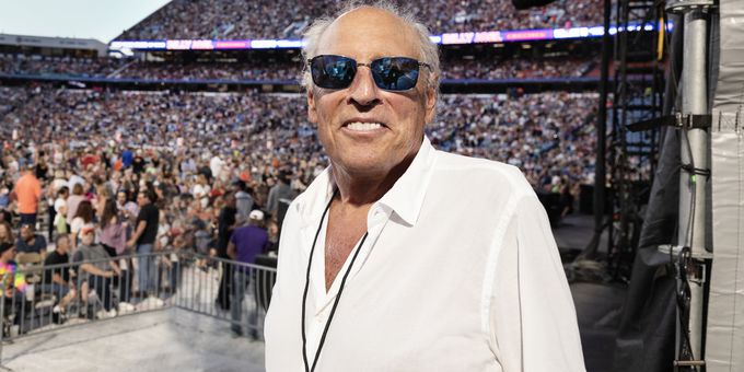 Music Executive Dennis Arfa to Be Inducted into Long Island Music Hall of Fame Photos