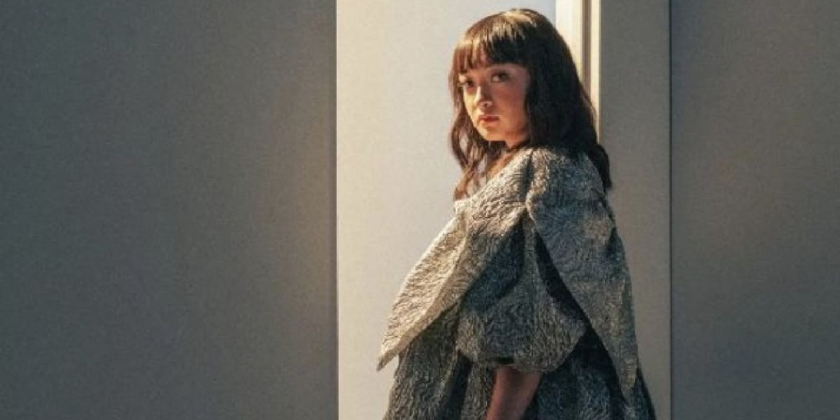 Mxmtoon Shares New Single 'rain' From Upcoming Album