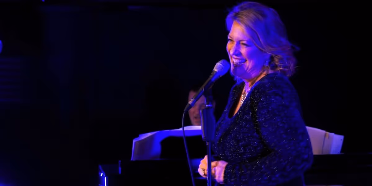 NEW YORK CROONS FOR CHRISTMAS Comes to The New York Irish Center
