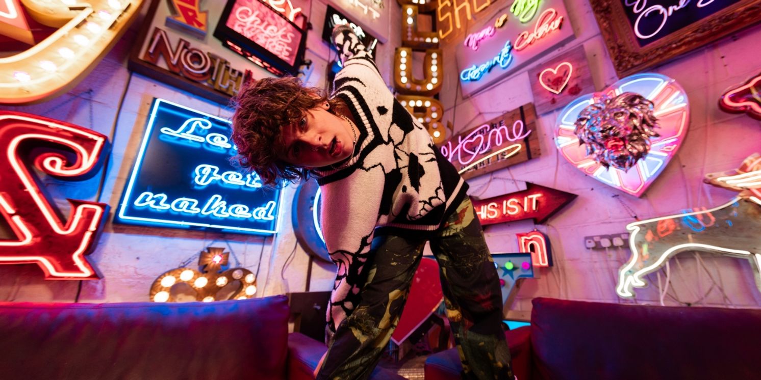 NOAHFINNCE Releases New Single '3 DAY HEADACHE'; Will Play Gramercy Theatre in March  Image