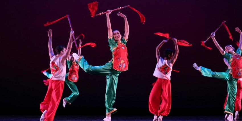 Nai-Ni Chen Dance Company To Perform RED FIRECRACKERS At Hostos Community College Photo