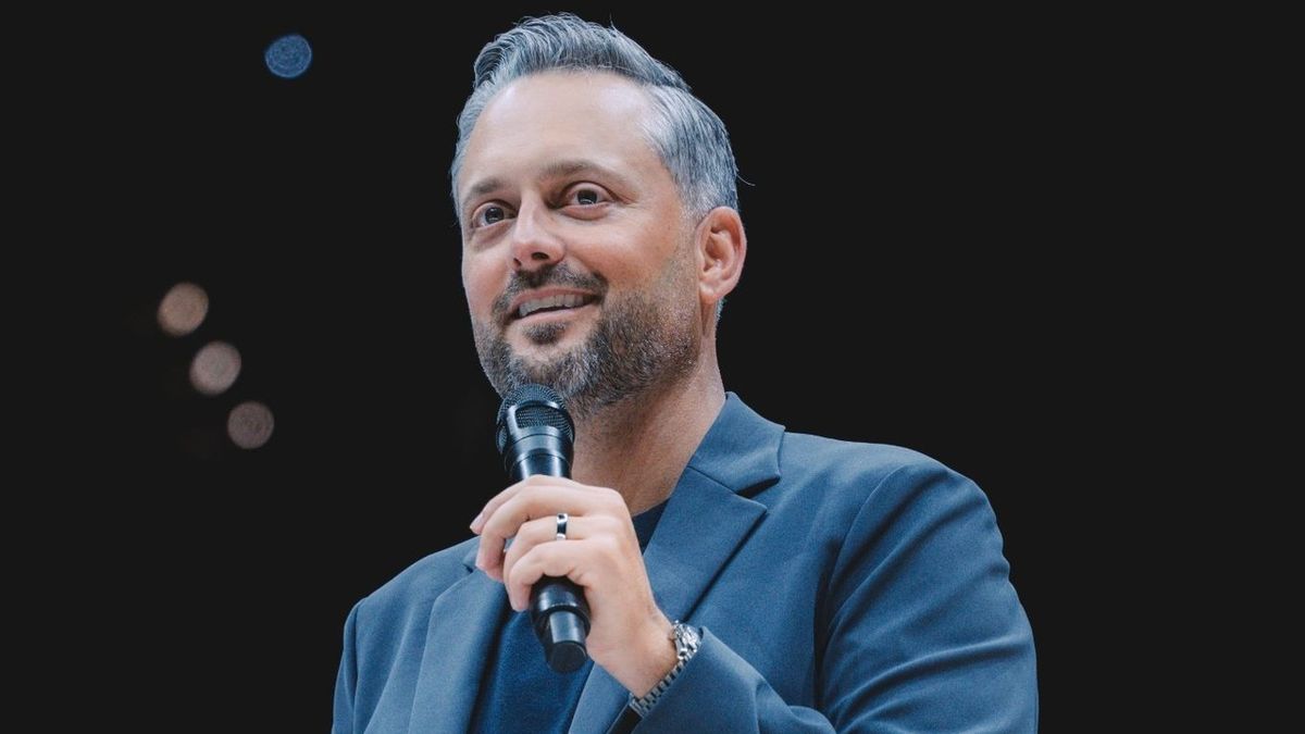 Nate Bargatze Extends Residency at Encore Theater, Wynn Las Vegas