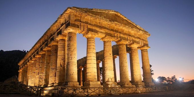 New 4,000-Capacity House and Techno Festival Will Debut at Ancient Greek Temple  Photos