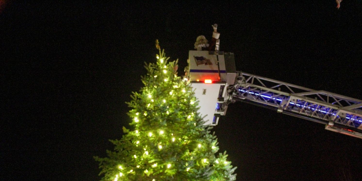 New CAMELBACK WINTER VILLAGE Kicks Off Holiday Magic with Santa Claus  Image