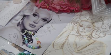 DRAG RACE UK Winner and Stage Performer The Vivienne Honored in New Documentary Photo