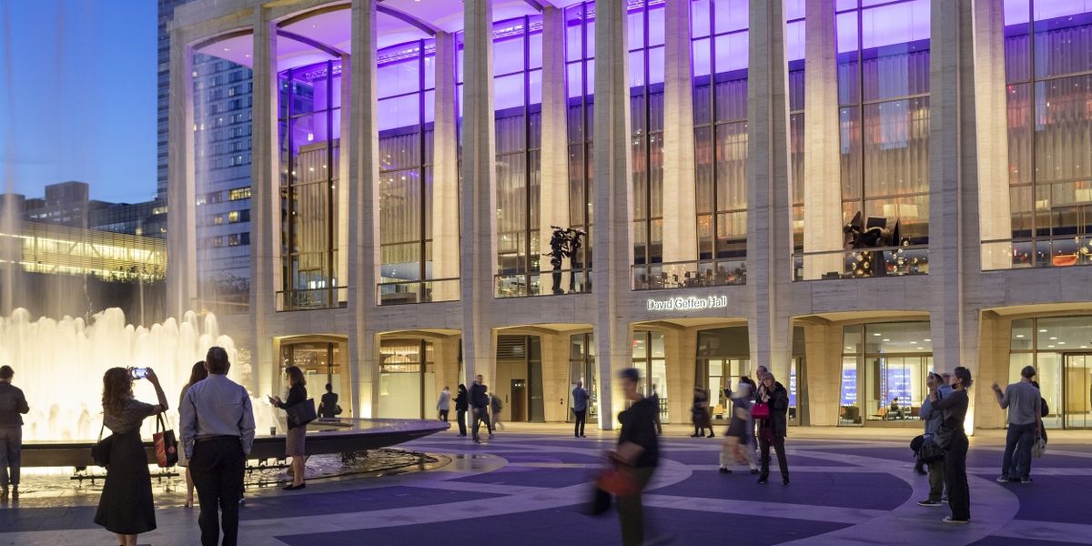 Suspended Musicians Sue New York Philharmonic