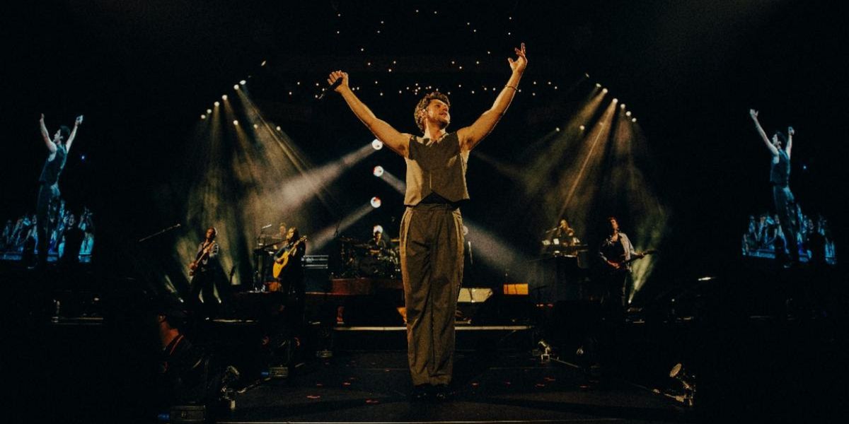 Niall Horan Kicks Off North American Leg of 'The Show'