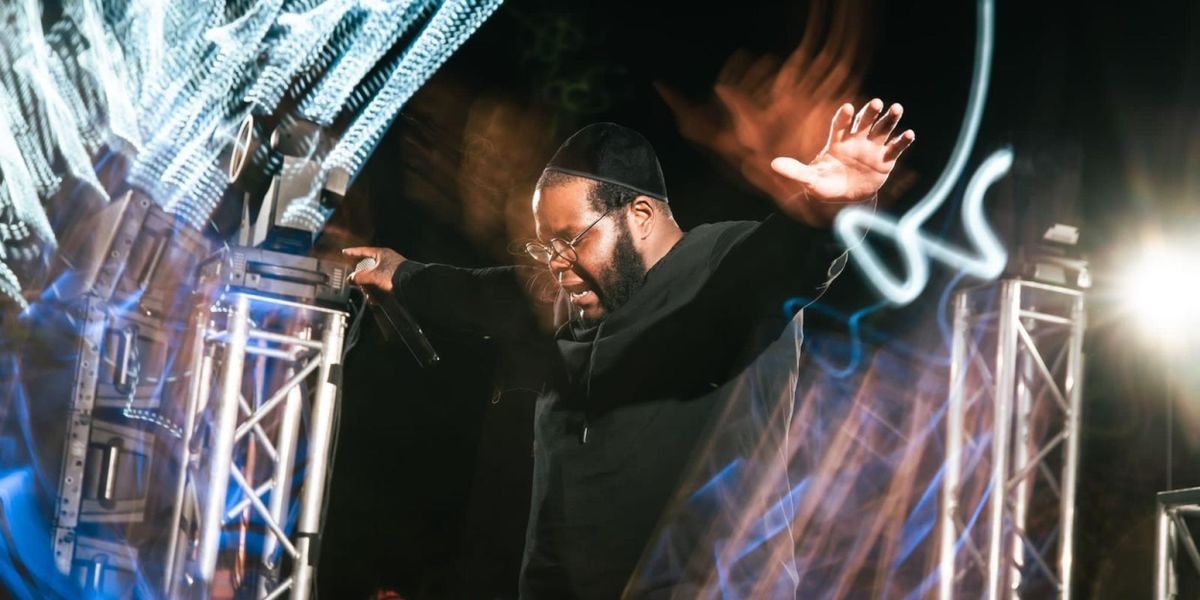 Nissim Black Comes to Debonair Music Hall This Weekend