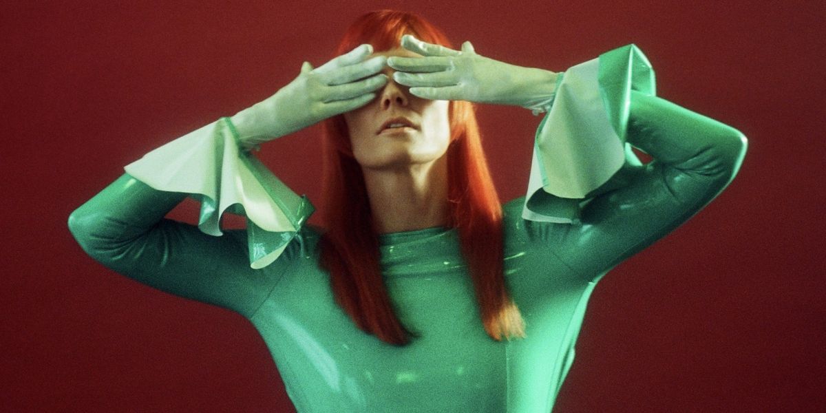 Oh Land Drops New Track 'I'd Rather Sing' From 'Loop Soup'