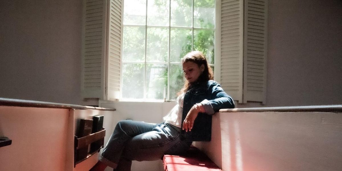 Oh Louise Premieres New Single DO YOU LIE TO EVERYONE