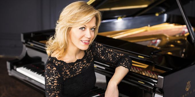 Olga Kern to Perform at Lied Center Following Historic Piano Competition Win Photos