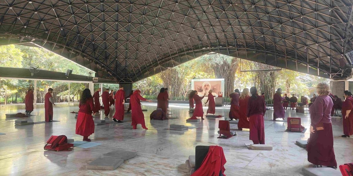 Osho Dham Inaugurates Art Exhibition “Divine Intervention” by Hiral Singhal on Disciple Day