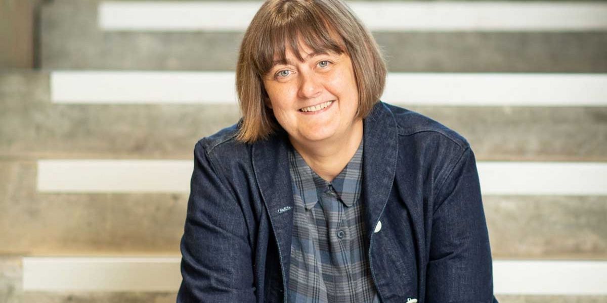 Outside Edge Theatre Company Celebrates 25 Years With New Trustees