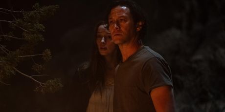 PENDULUM Teaser Trailer to Star Joseph Gordon-Levitt, Phoebe Dynevor Photo