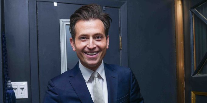 Photos: Peter Cincotti Continues Residency at Cafe Carlyle Photos