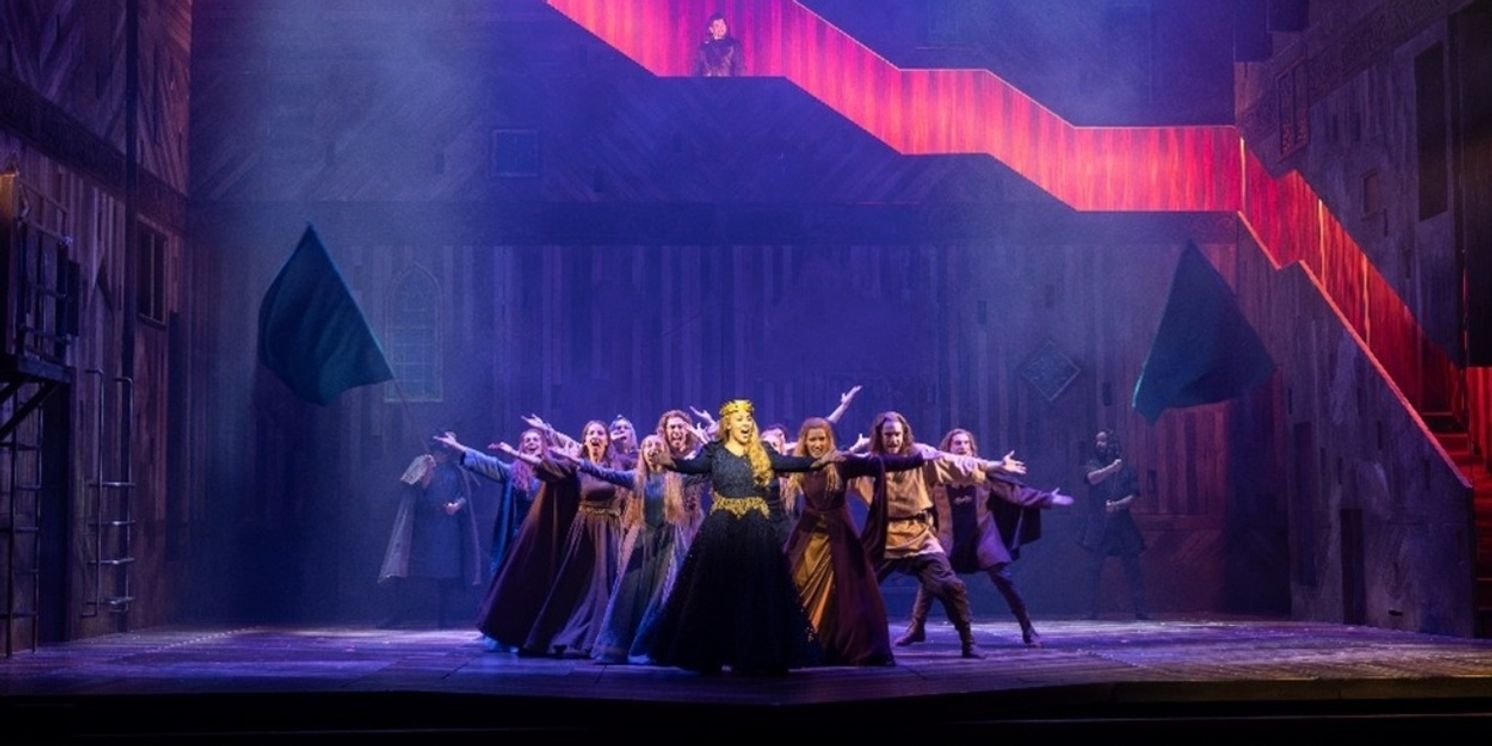 LOS PILARES DE LA TIERRA arranca hoy su segunda temporada en el EDP Gran Vía  Image