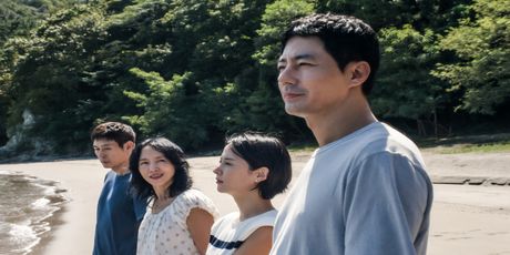 POSSIBLE LOVE Film to Announce Release Date Under Lee Chang-dong Photo