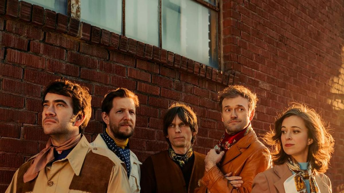 PUNCH BROTHERS, Met Orchestra Chamber Ensemble Perform at Carnegie Hall