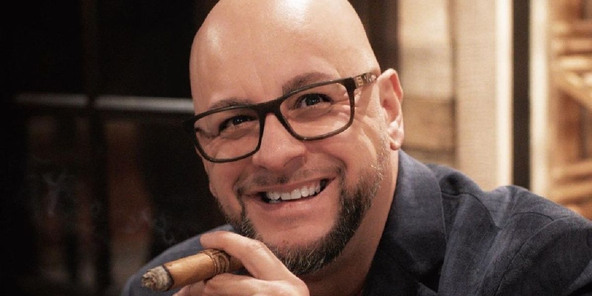 Palace Theater to Present Conversation with Felix Rodriguez in September
