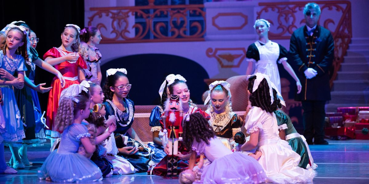 Paris Ballet to Present THE NUTCRACKER This November