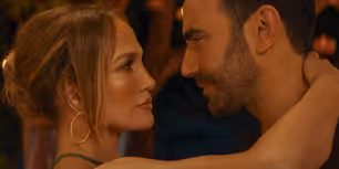 Photo: First Look at Jennifer Lopez and Brett Goldstein in OFFICE ROMANCE