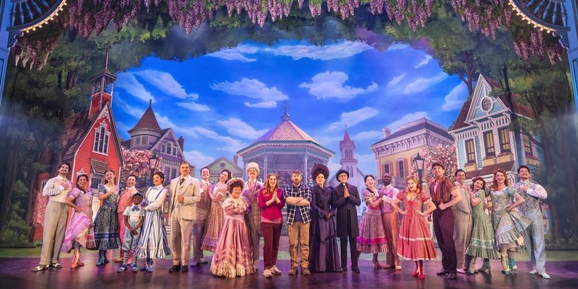 Photo: First Look at the Cast of SCHMIGADOON! on Stage Photo