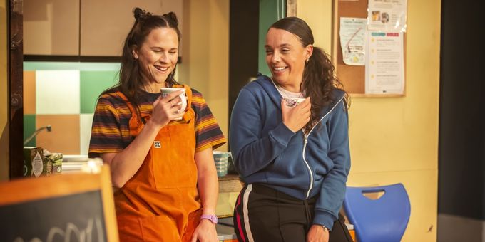 Photos: First Look at the UK Tour of THE GOOD ENOUGH MUMS CLUB Photos