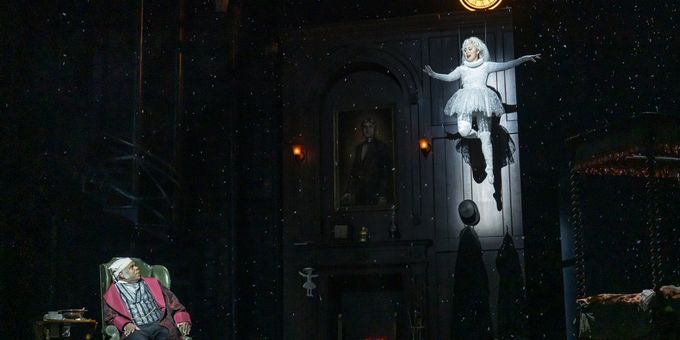 Photos: First Look at A CHRISTMAS CAROL at Ford's Theatre Photos