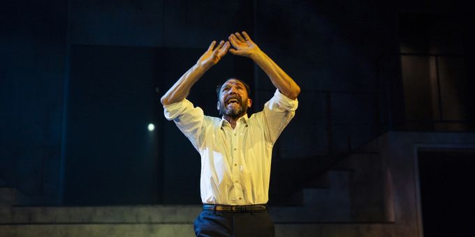 Photos: First Look at MACBETH Starring Ralph Fiennes and Indira Varma Photos