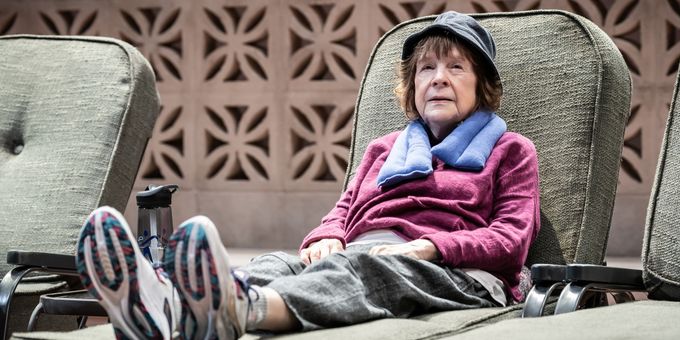 Photos: First Look at INFINITE LIFE at the National Theatre Photos