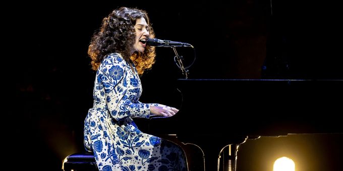 Photos: First Look At BEAUTIFUL: THE CAROLE KING MUSICAL At Paramount Theatre Photos