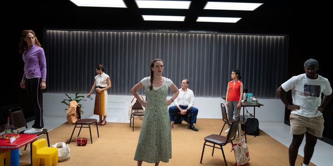 Photos: SOMEONE SPECTACULAR at The Pershing Square Signature Center Photos