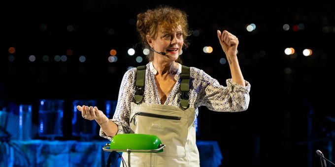 Photos: Susan Sarandon Hosts THE OYSTER RADIO HOUR On NYC's Little Island Photos