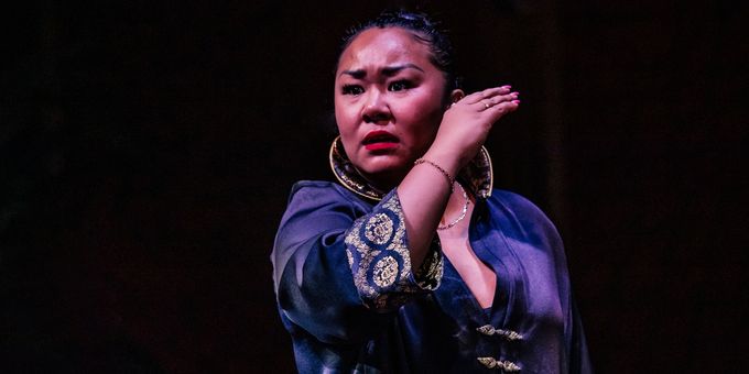 Photos: Sara Porkalob Performs DRAGON LADY at Geffen Playhouse Photos