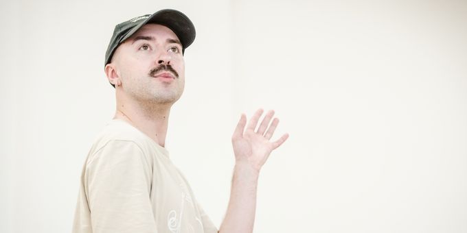 Photos: Rob Madge in Rehearsal For BUYER & CELLAR Photos