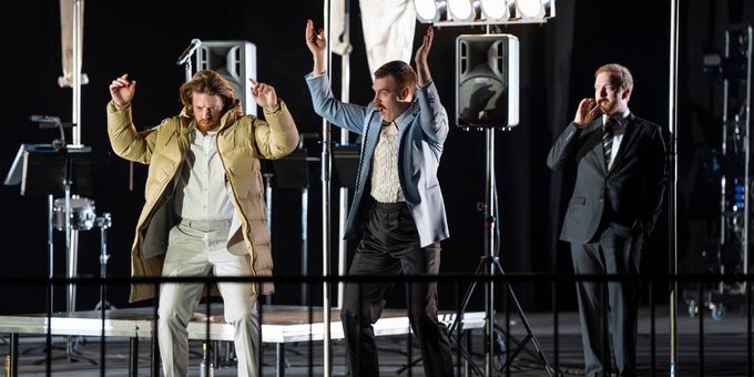 Photos: MARY QUEEN OF SCOTS At English National Opera Photos