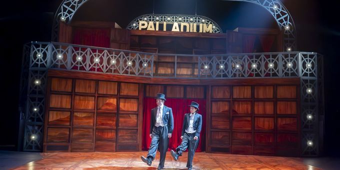 Photos: THE 39 STEPS is Now Playing at Salisbury Playhouse Photos
