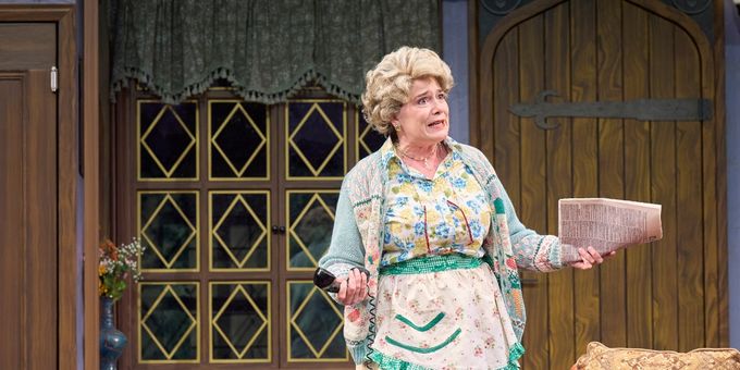 Photos: NOISES OFF at Great Lakes Theater Photos