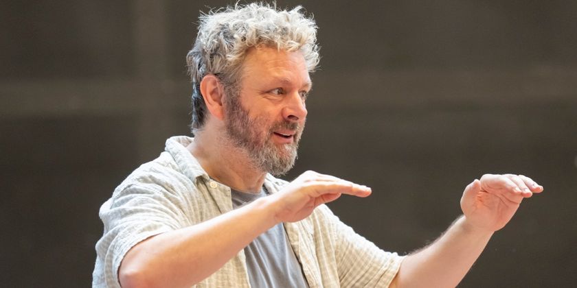 Photos: Michael Sheen and More in Rehearsal For NYE at the National Theatre Photo