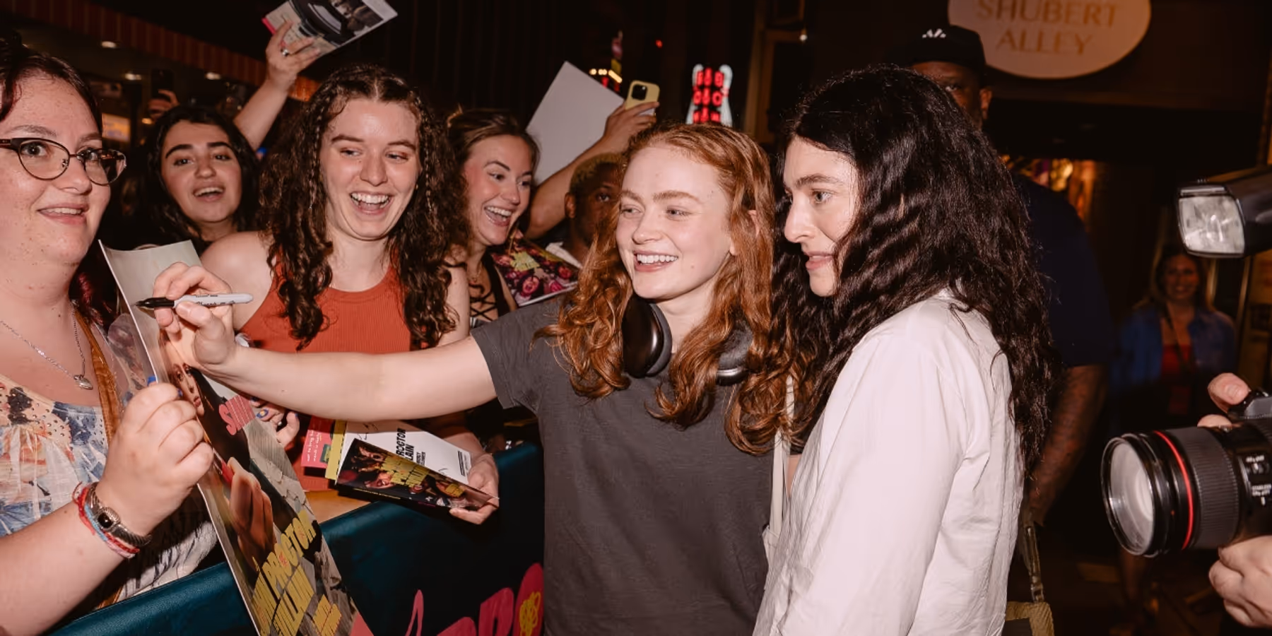 Photos: Lorde Visits The Cast of JOHN PROCTOR IS THE VILLAIN