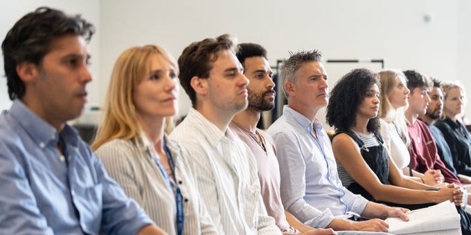 Photos: INSPECTOR MORSE: HOUSE OF GHOSTS UK Tour In Rehearsal Photos