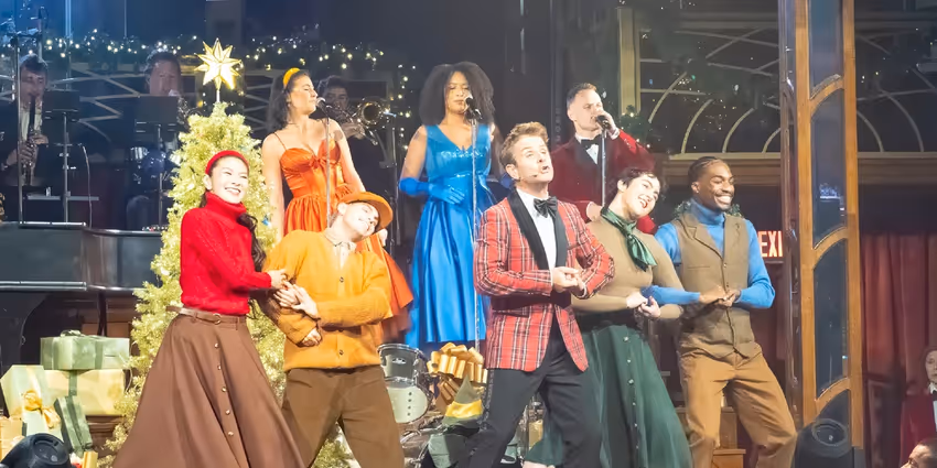 Photos: Opening Night of TINSELCOLOR: HOLIDAY SOUNDTRACKS LIVE At CineVita Photo